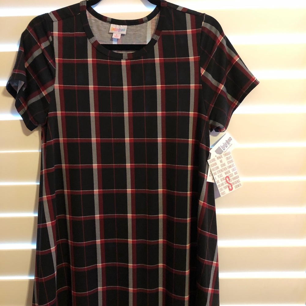 Lularoe Jessie NWT small multi plaid red and black
